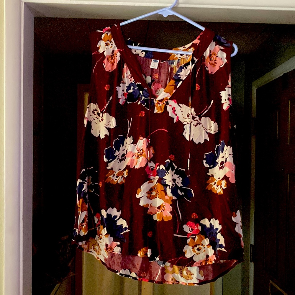Cute sleeveless blouse